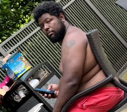 fat girl Meme Template