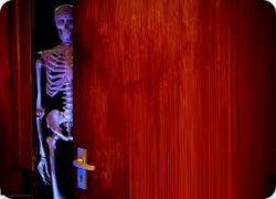 Starmer closet Meme Template