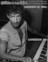 SMoran Young Holzel Meme Template