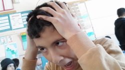 Quando a professora falam que tenho prova e eu não estudei Meme Template