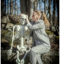 Skeleton girl Meme Template
