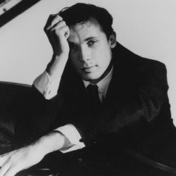 Glenn Gould Meme Template