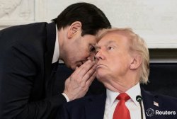 Trump get whispered Meme Template