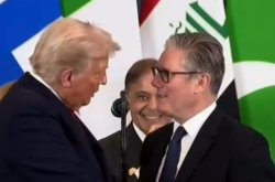 Trump humiliated starmer Meme Template