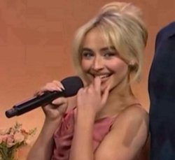 traviesa sabrina carpenter Meme Template