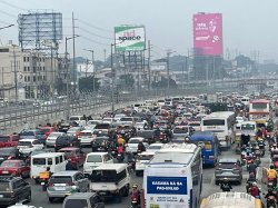 Metro Manila Traffic Meme Template