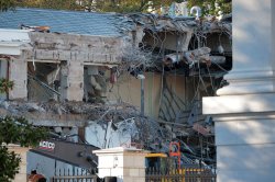 Trump demolishes White House East Wing Meme Template