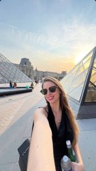 Gorgeous Tall White Slavic From Dubai Meme Template