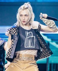 Can bro look more like a girl? Meme Template