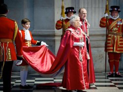 Trump’s Face Onto the Queen’s Meme Template