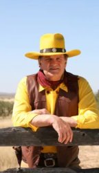 Yella.wood Meme Template