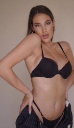 Tall Gorgeous Italian Girl From Milan Meme Template