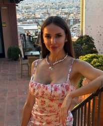 Tall Beautiful White Ukrainian Slavic Girl Meme Template