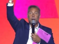 Bracelets à l'aide Meme Template