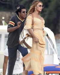 Strong woman Meme Template