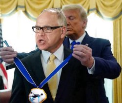 Tampon Tim Participation Trophy Meme Template