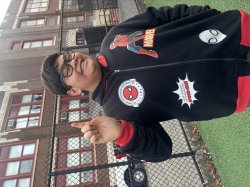 Santi nerd Meme Template