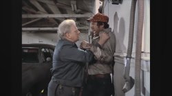 fighting up against a wall template Meme Template