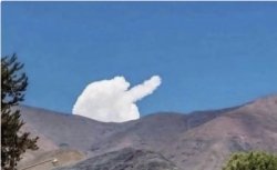 Cloud Finger Meme Template