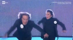 Ricchi poveri caduta Meme Template