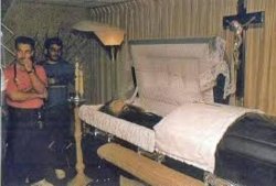 El Invader, Bruiser Brody Meme Template