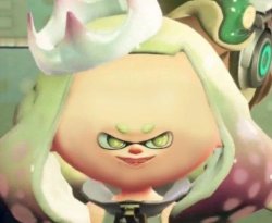 pearl tiny face Meme Template
