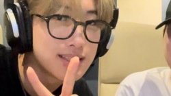 Smiling Meme Template