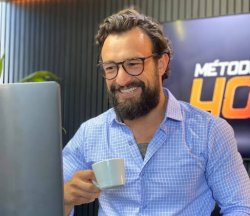 Zanon Macedo Meme Template