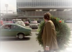 Co mi zrobisz kwiaty Bareja Meme Template