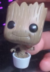 Pop groot Meme Template