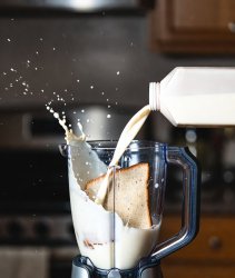 Bread_Smoothie Meme Template