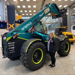 Aston “tractor making” Martin f1 team Meme Template