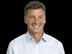 Angus Taylor good bad Meme Template