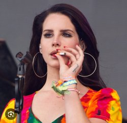 Lana cig Meme Template