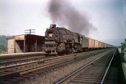 M1 MONDAYY Meme Template