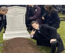 Neki grandma Meme Template