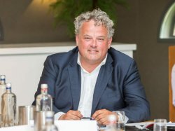 Rijke boomer Meme Template