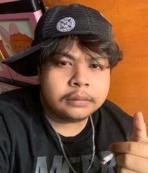 Pria Gay Meme Template