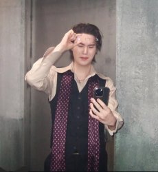 Blind Yoongi Meme Template