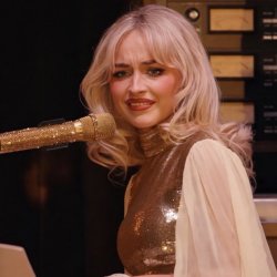 Sabrina Carpenter Meme Template