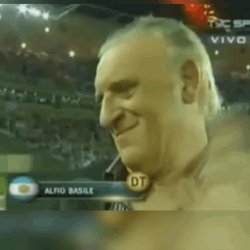 tienes que cerrar el estadio Meme Template