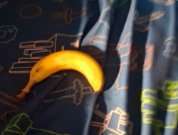 Bed bannnana Meme Template