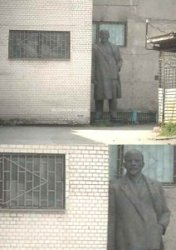 Lenin psst Meme Template