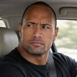 El meme clásico de "La Roca" (Dwayne Johnson) mirando de reojo c Meme Template