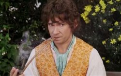 hobbitsmoke Meme Template