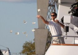 dinero Meme Template