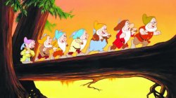 7 dwarfs Meme Template
