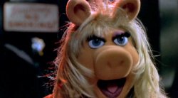 Miss Piggy Yelling Meme Template