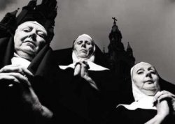Nuns in prayer Meme Template