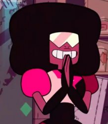 Garnet happy Meme Template